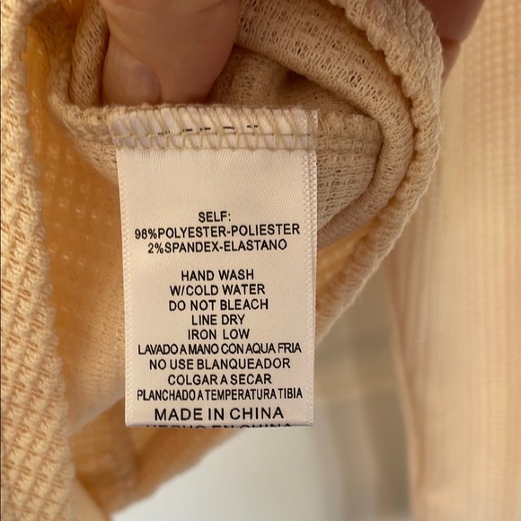 Listicle Beige V-Neck Women's Top - Picture 5 of 5